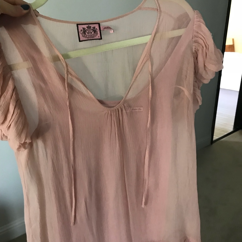 Juicy Couture light pink short sleeve blouse